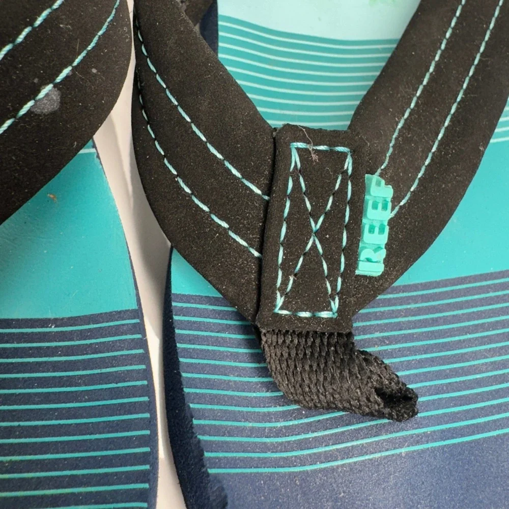 Reef Flip Flops Sandals Youth Kids Size 2/3 Blue‎ Green Stripe Beach Pool